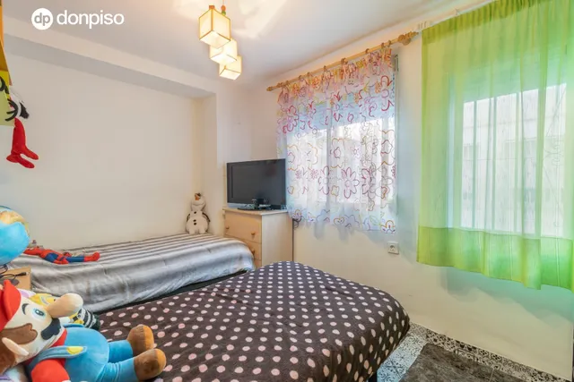 Ático reformado con ascensor, terraza y chimenea, listo para entrar a vivir — 15