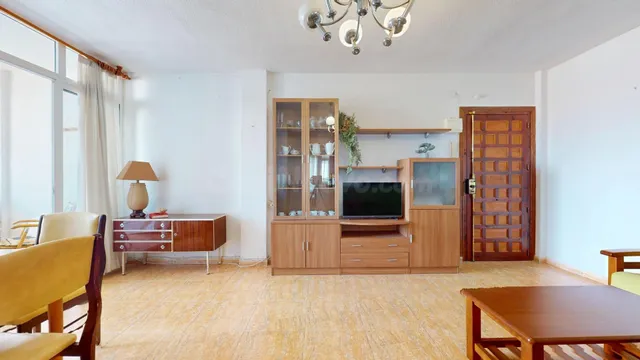 Apartamento luminoso, con ascensor y totalmente equipado a s - foto 4