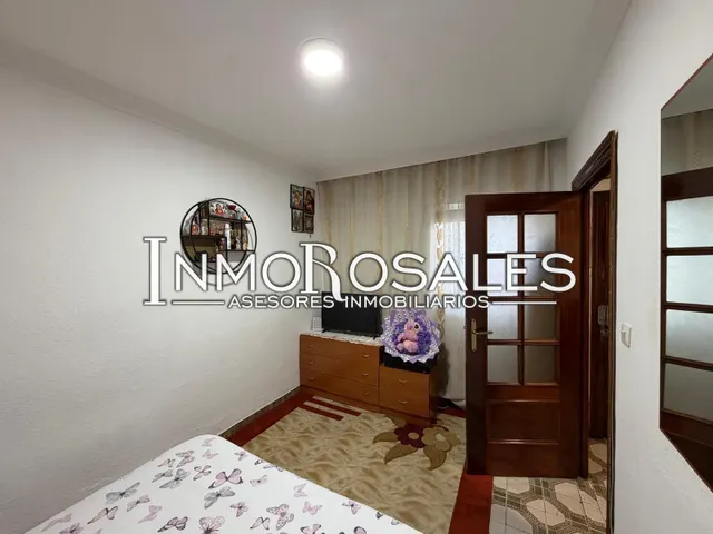 Piso 2 dorm- vde bajo 2 min tren — 16