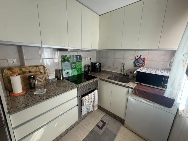 Piso impecable zona Mercadona con garaje y trastero — 11