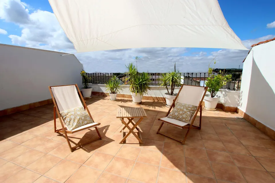 Fantástico piso tipo dúplex con gran terraza, ascensor, garaje y trastero