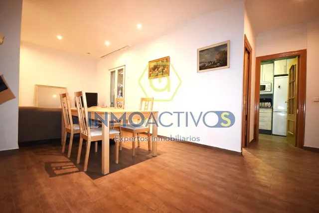PISO CON PATIO USO PRIVADO EN EL CORAZÓN DE ARAPILES (CHAMBE