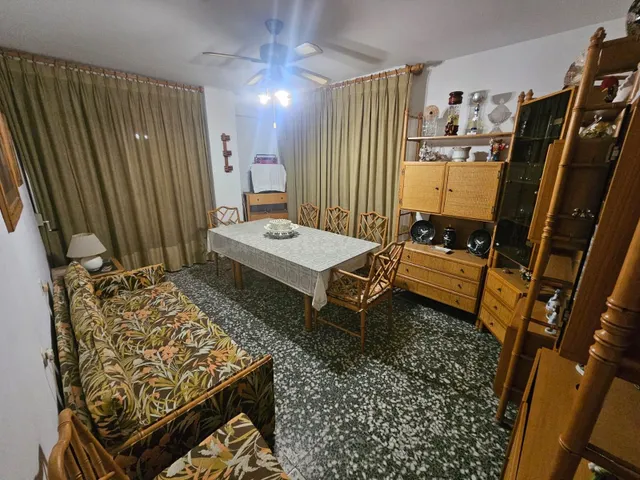 SE VENDE PISO EN EL PUERTO DE MAZARRÓN – A 50 m DEL MAR — 3