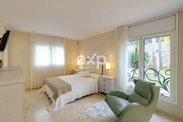 Villa de lujo con vistas al mar y privacidad en la Costa Dor - foto 4