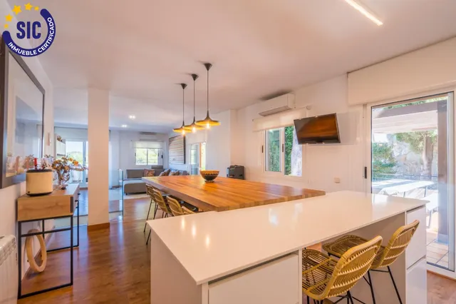 ¡Exclusivo Dúplex de Lujo en Primera Línea de Golf – Urbanización El Bosque (Chiva, Valencia)! — 21