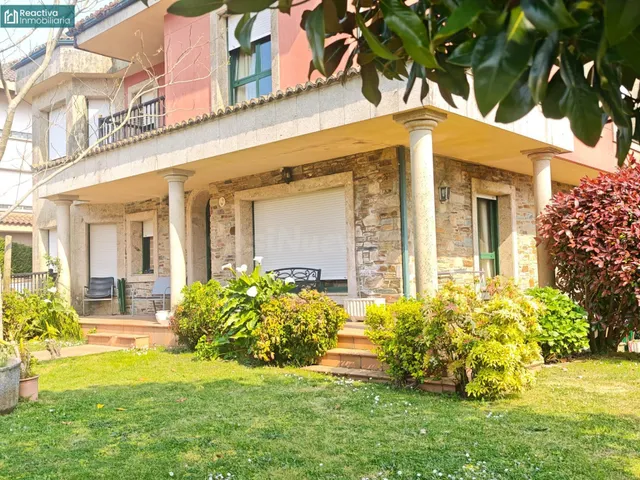 Chalet en San Sadurniño con Piscina y zonas deportivas comun - foto 5