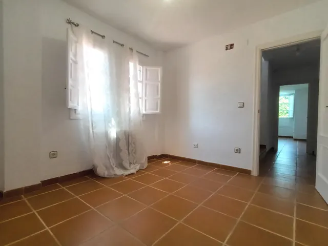 VILLA DE LOS CIPRESES - Exclusiva villa independiente con piscina privada en Villas Blancas (Albolote – Granada) — 47
