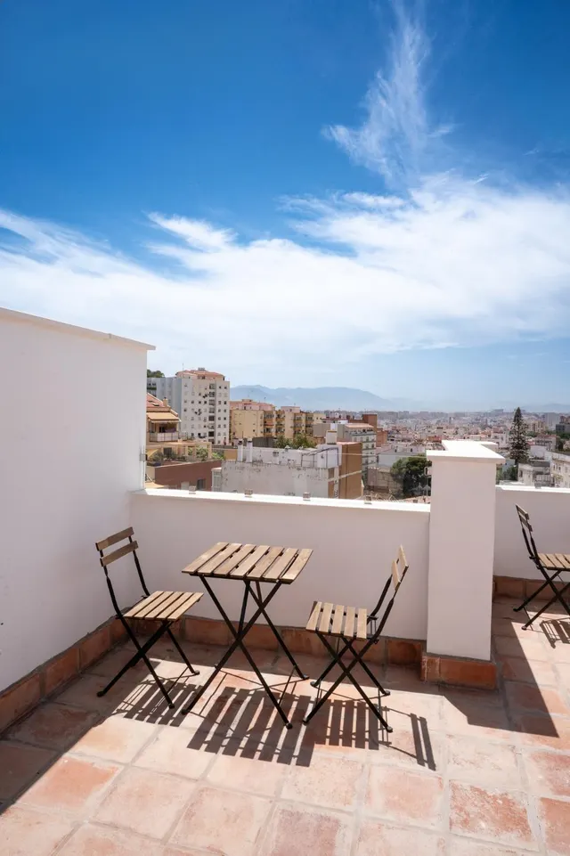 Espectacular ático dúplex con solárium privado y vistas despejadas en Conde de Ureña — 37