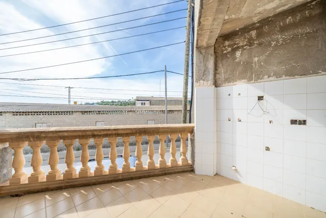 Edificio en María de la Salud en construcción. — 21
