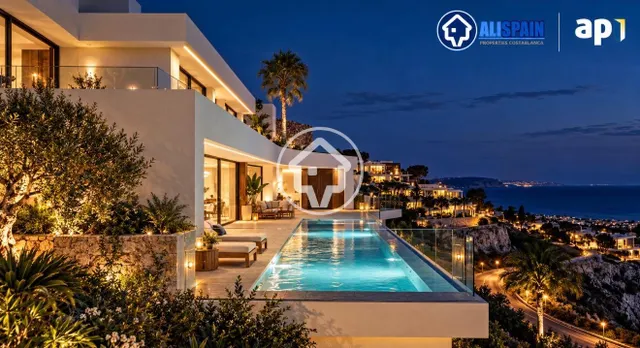 Villa con espectaculares vistas al mar — 13