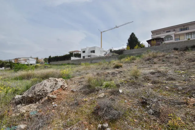 PARCELA EDIFICABLE EN EL BARRIO DE MONACHIL — 6