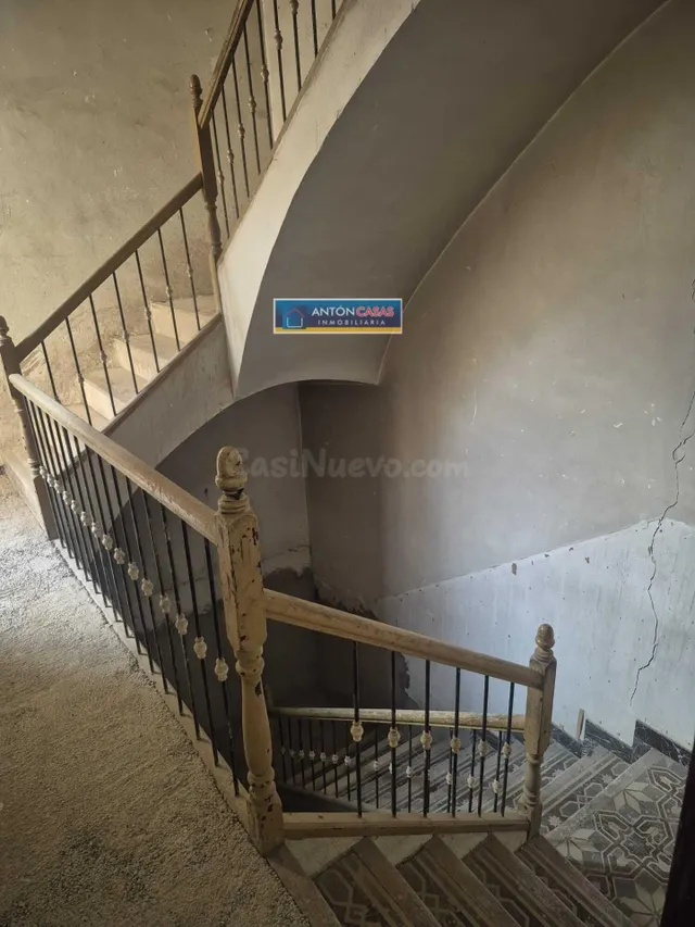 CASA CÉNTRICA EN NOVELDA PARA REFORMAR — 5