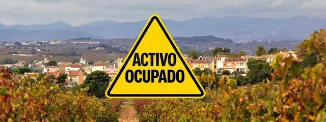 CASA EN SUBIRATS