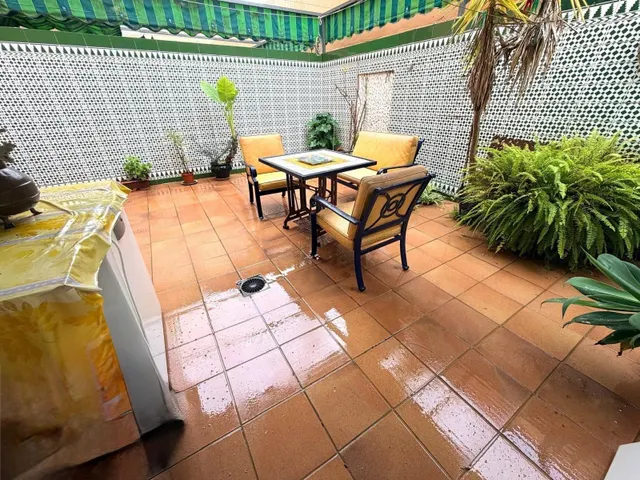 Impresionante Adosado en el Corazón de la Ciudad — 6