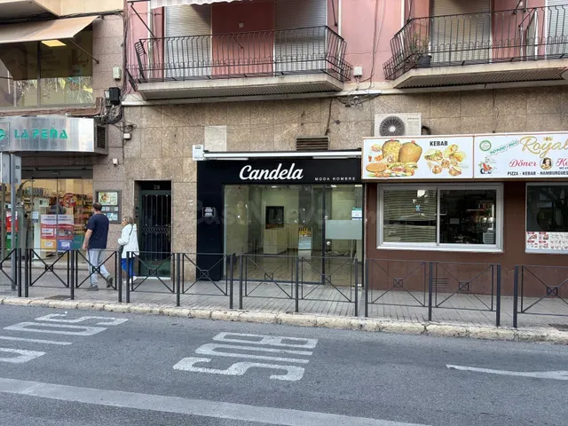 Local comercial 58m² en alquiler - Plaza Obispo Siuri