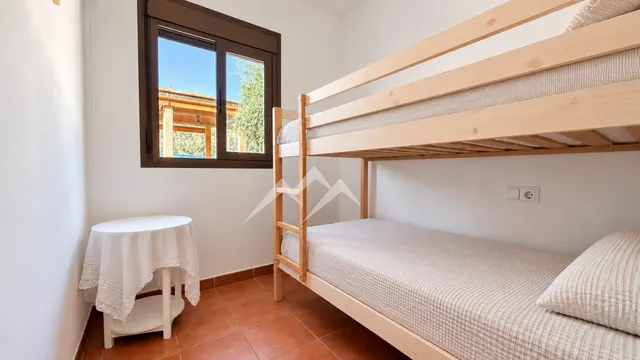 Finca rústica con CÉDULA DE HABITABILIDAD, licencia y final de obra. — 26