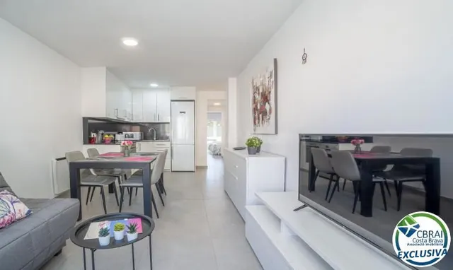 GRAN RESERVA Magnífico apartamento reformado con licencia turística, cerca de la playa y con piscinas y jardines comun — 5