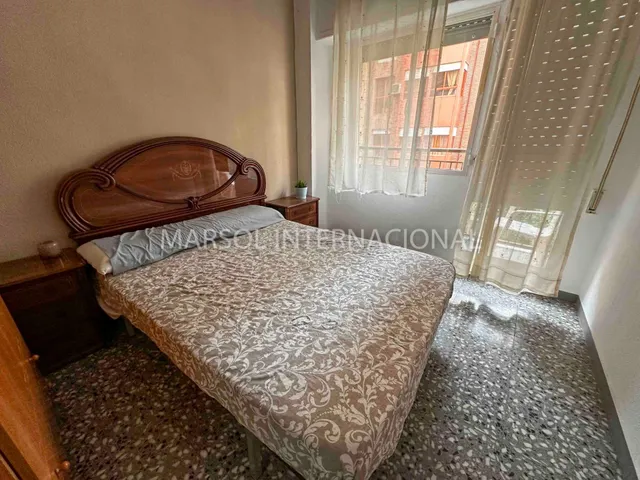 VIVIENDA DE 4 DORMITORIOS EN EL CENTRO DE ORIHUELA — 15