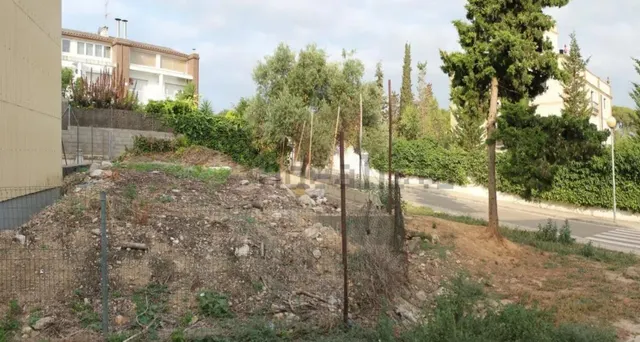 Solar a la venta en Aiguacuit en Vilanova i la Geltrú de 130 - foto 4