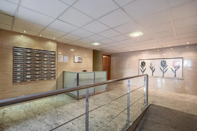 MAGNIFICA VIVIENDA EN LAS FLORES - CAMINO DE RONDA — 28