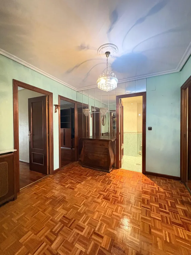 Piso 3 habitaciones. plaza de garaje. barrio san juanillo. — 15