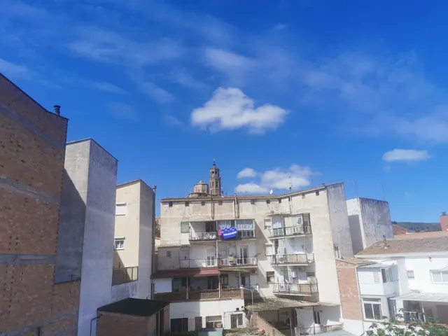 CASA CENTRICA EN ALMENAR — 31