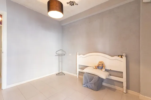 APARTAMENTO DOS DORMITORIOS ZONA LA VELETA . — 18