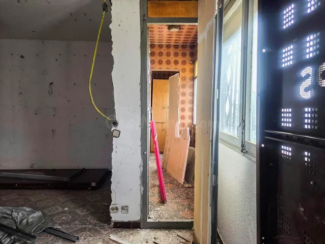Piso a reformar en venta en la mina, Sant Adrià de Besòs — 4