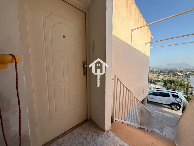 Chalet independiente en venta en Alicante, 2762m2, 5 habitaciones, 3 baños, zona de san vicente del raspeig — 43