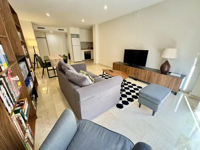 INCREIBLE VIVIENDA EN EL CENTRO DE ORIHUELA, REFORMADA CON P