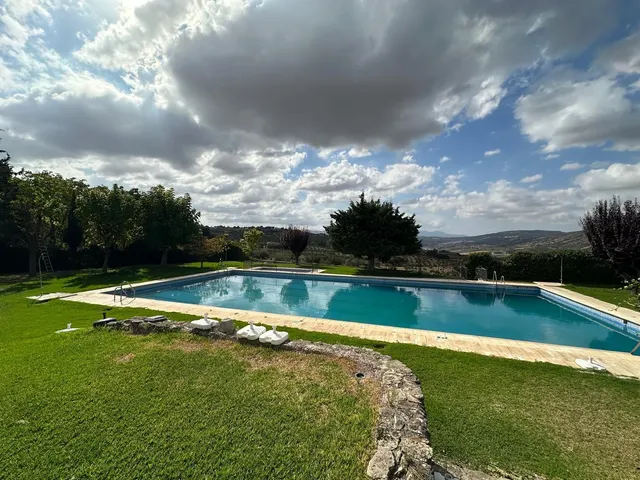Negocio 461m² en venta - Centro — 21