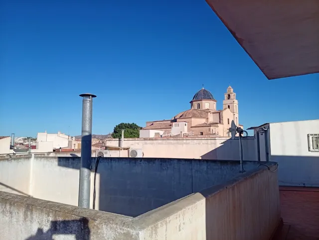 PRIMERO CON DOS SUPER PATIOS — 27