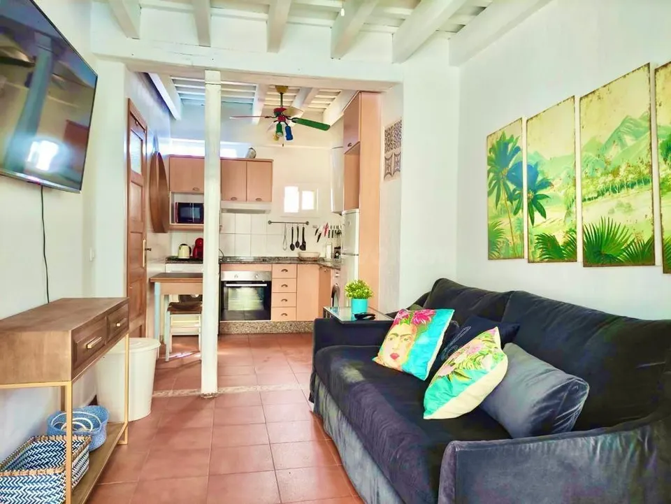 Se vende atico en cadiz , zona alameda