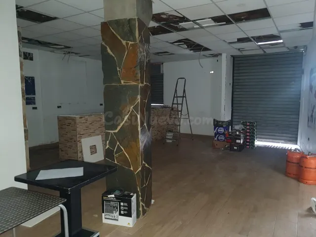 GRAN LOCAL COMERCIAL DISPONIBLE EN VENTA EN KANSAS CITY — 4