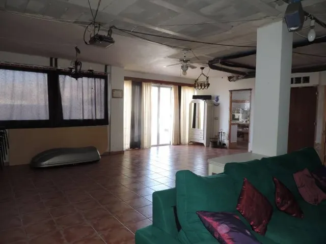 chalet en zona del colegio elians — 38
