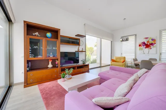 GRAN VILLA EN SAN MIGUEL: 4 HAB, 3 BAÑOS — 20