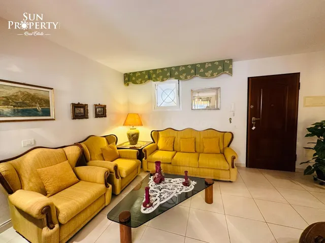 AMPLIO APARTAMENTO DE LUJO DE 4 DORMITORIOS CON VISTAS AL MA - foto 4
