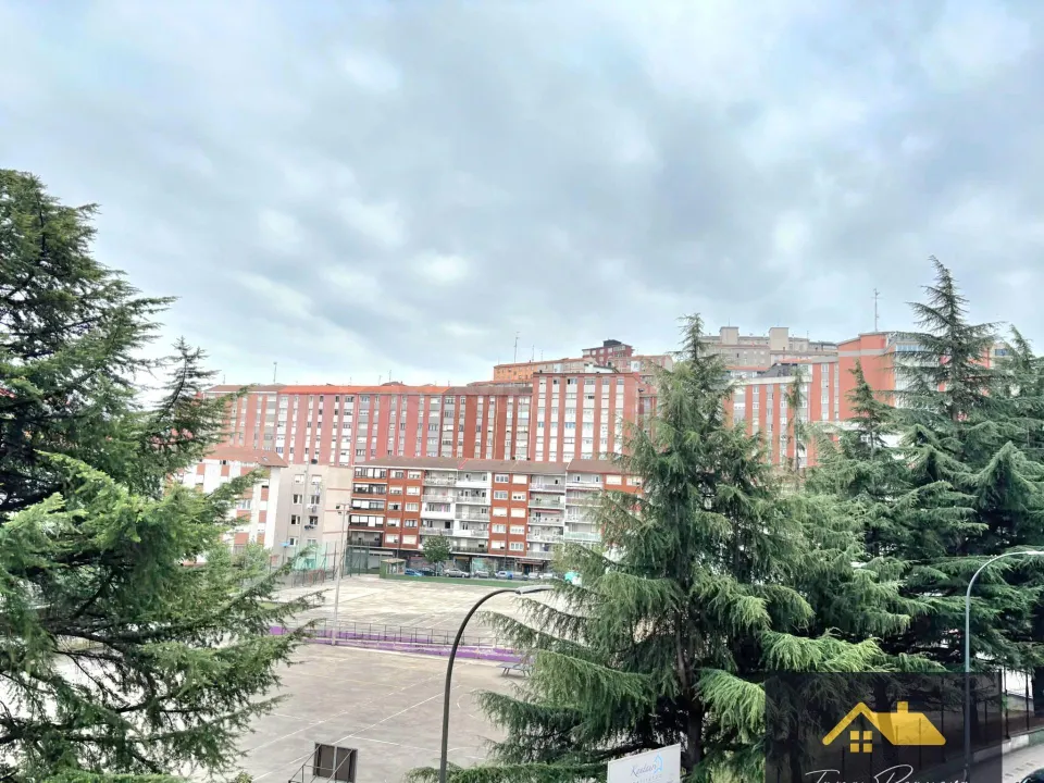 Se vende piso céntrico en Santurtzi