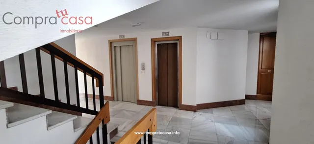 ALQUILER.-.CENTRICO.-.TERRAZA.-.GARAJE OPCIONAL — 23