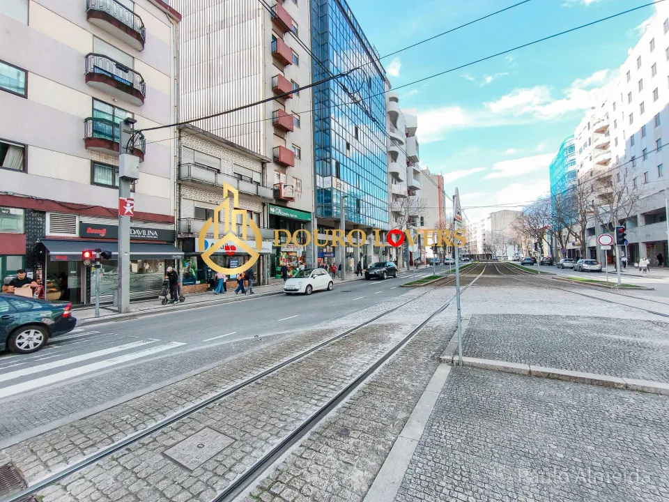 Edificio 451m² en venta - Mafamude e Vilar do Paraíso