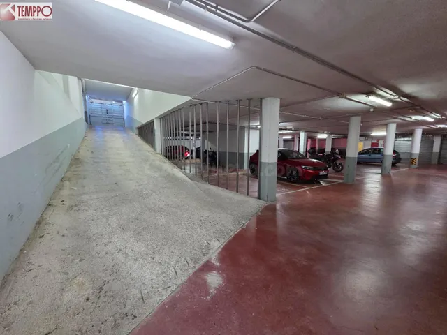 Amplia Plaza de Aparcamiento - foto 3