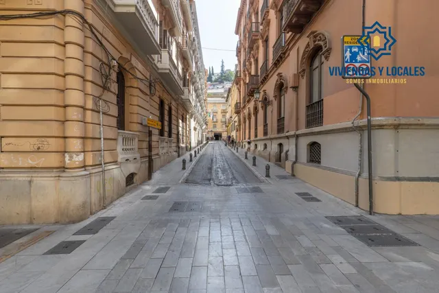 Edificio en venta completo junto a Gran Vía- Bajo Albaicín — 33