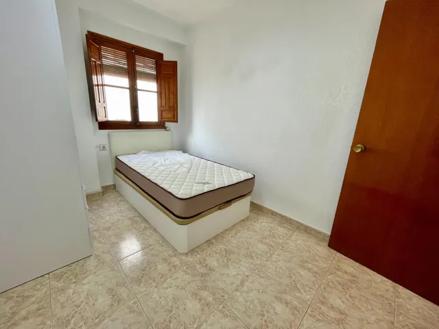 Vivienda de 3 dormitorios con garaje en plena Judería de Córdoba — 17