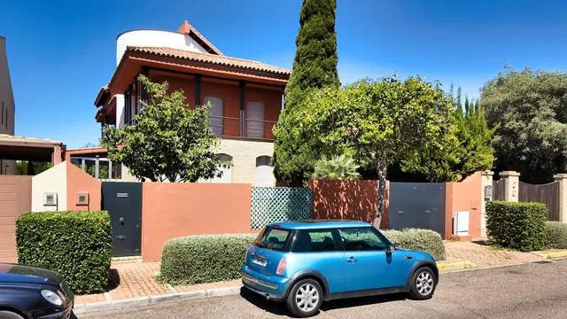 Un chalet único en una de las urbanizaciones más prestigiosa