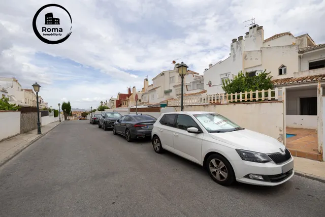 Disfruta de la tranquilidad de Huétor Vega sin alejarte de la ciudad. — 43