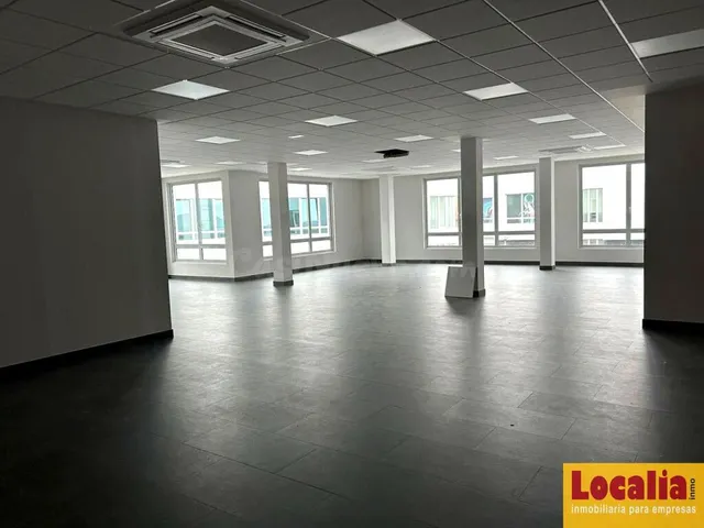 Alquiler de Oficinas en Centro Empresarial, Camargo - foto 5