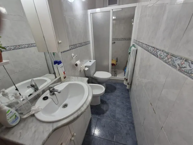 Casa familiar de 5 habitaciones en Elda con terraza y garaje — 17
