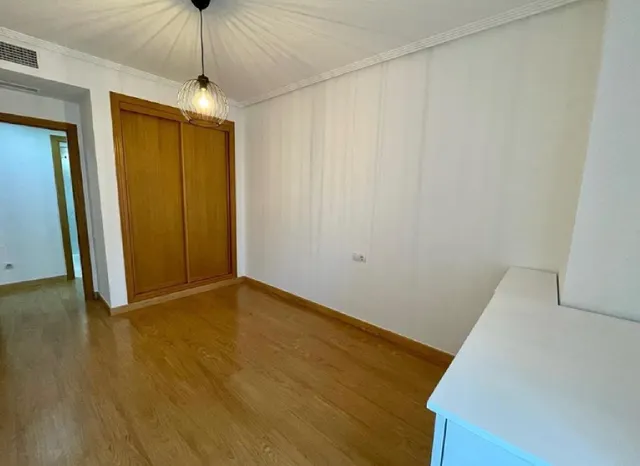 Apartamento 3 habitaciones 110m² en alquiler - Universidad - Ciudad deportiva — 12