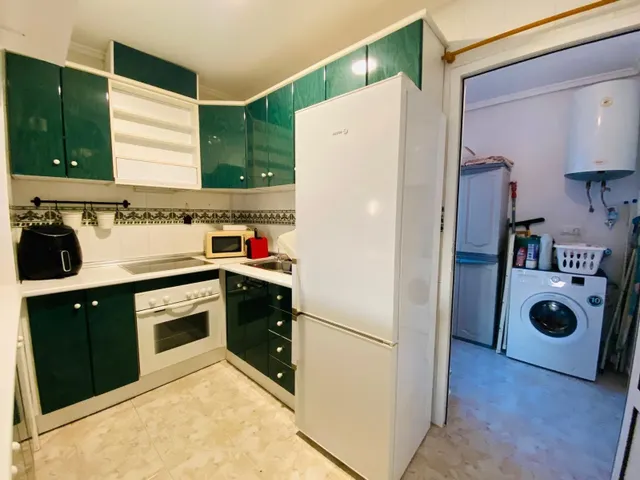 Apartamento de 2 dormitorios con terraza y piscina en El Edén, Guardamar del Segura — 6