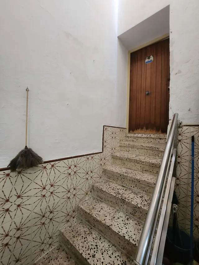 CASA EN PLENA CALLE SAN SEBASTIAN — 12